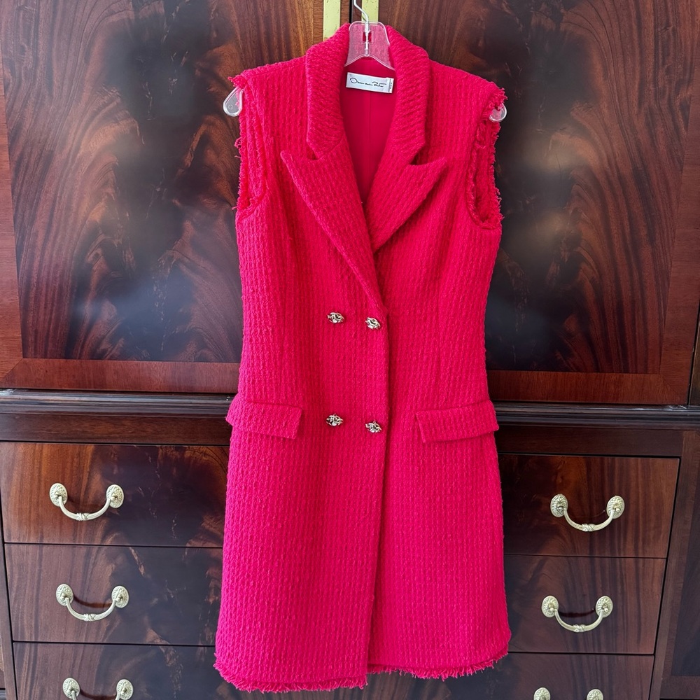 Oscar de la Renta Red Boucle Tweed Dress - Picture 8 of 17